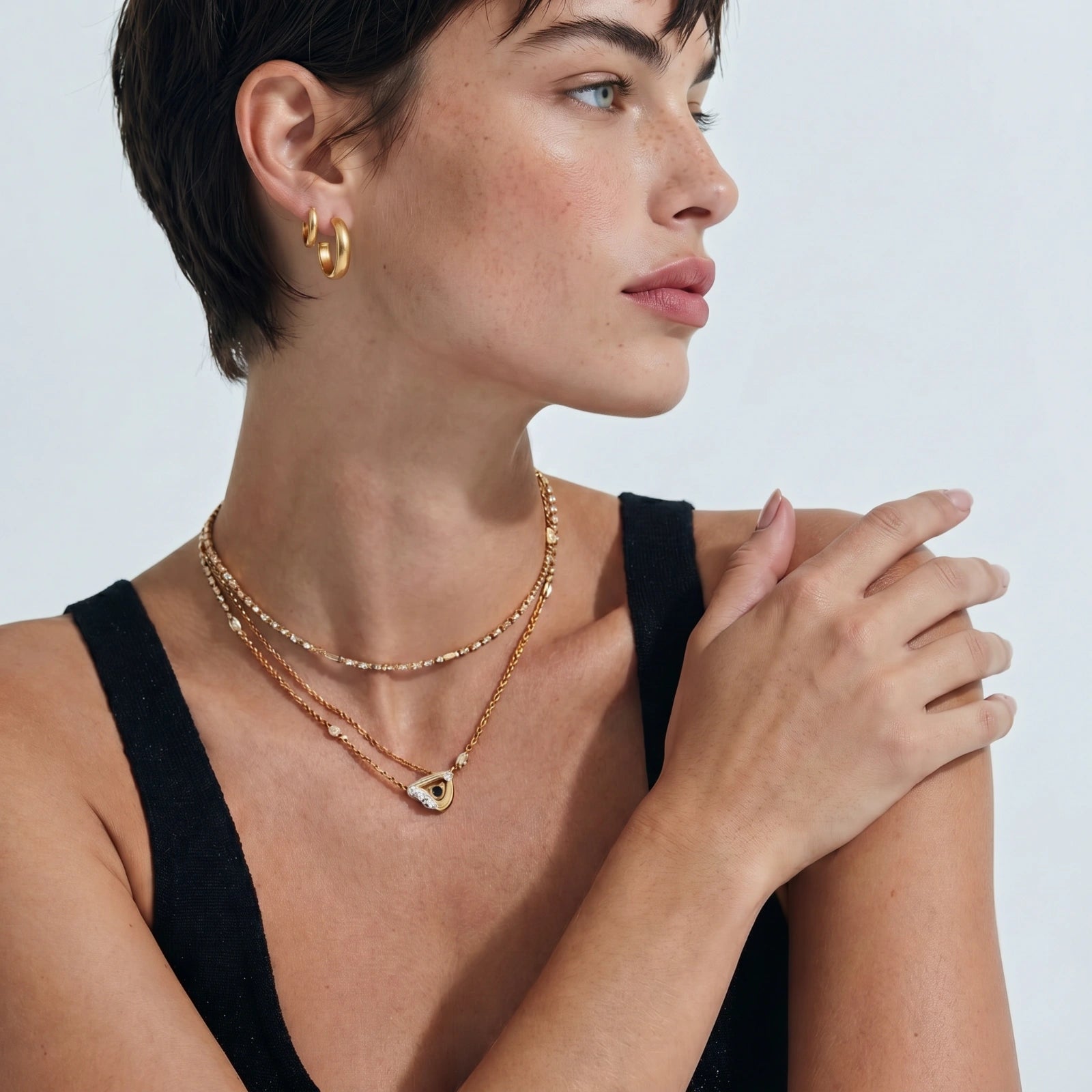 BELLA EARRINGS